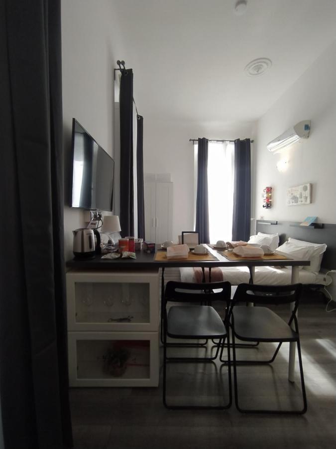 Domus Nikolai Hotel Bari Eksteriør billede
