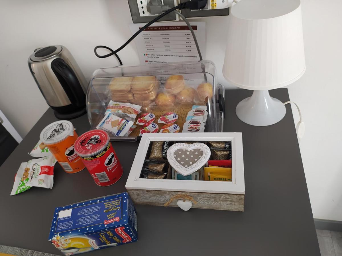 Domus Nikolai Hotel Bari Eksteriør billede