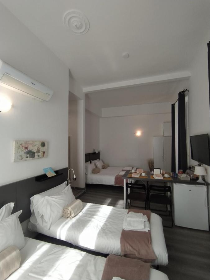 Domus Nikolai Hotel Bari Eksteriør billede